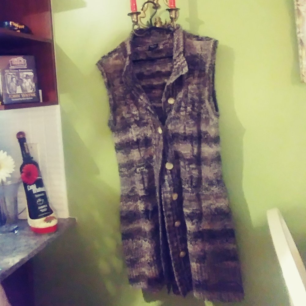 Womens M Tribal Long Sweater Vest